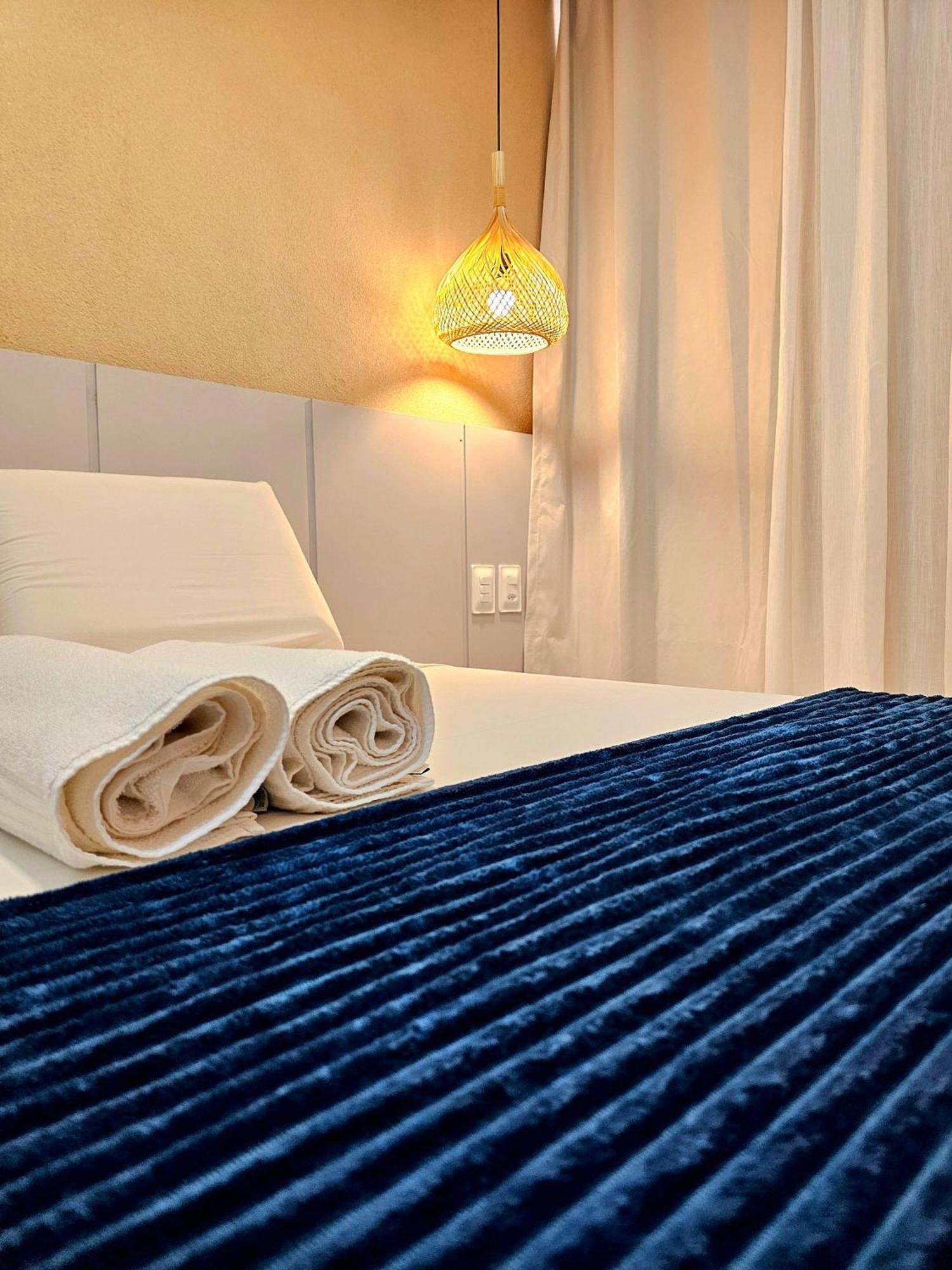 Apartamento Incrivel Porto No Centro De Com Piscina Ou Hidro By Hm